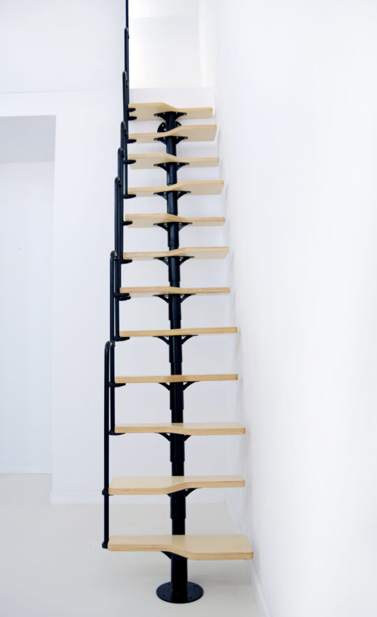 Minka Twister Black