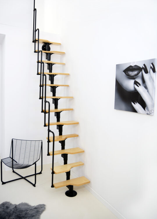 Minka Twister Black